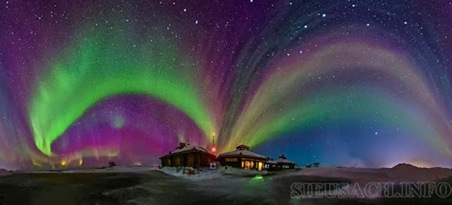 Cực quang đẹp nhất thế giới thường xuất hiện tại hai điểm cực bắc và cực Nam