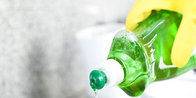 Nước rửa chén được dùng như một phương pháp xử lý vết ố hiệu quả